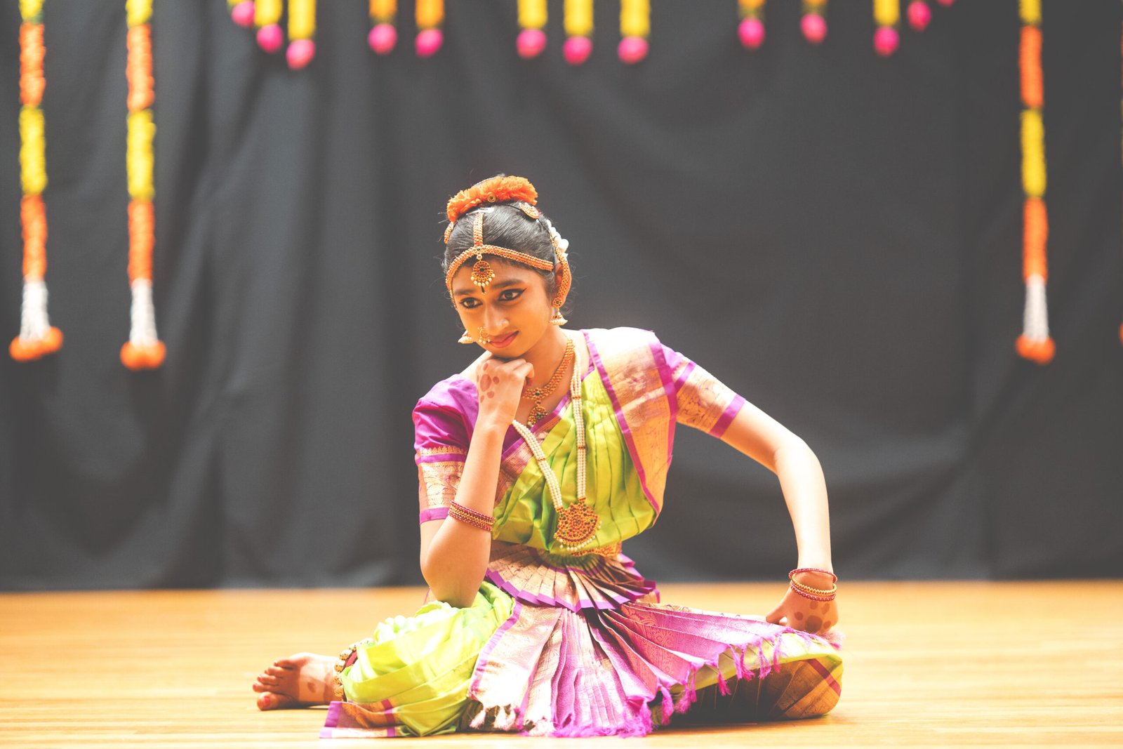 Maanvi Gejje Pooje -2